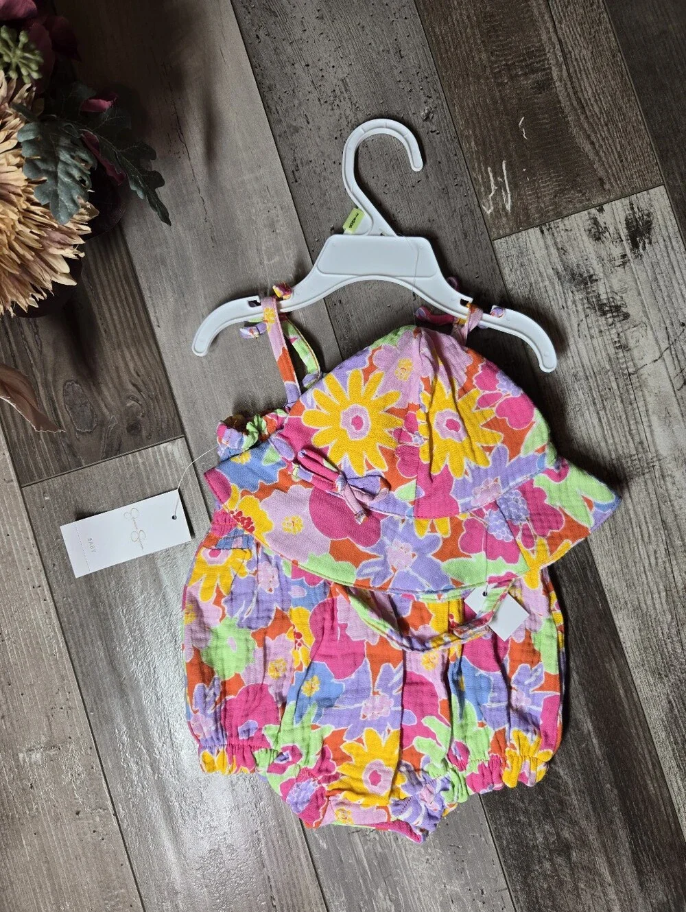 NWT Jessica Simpson Pink Purple Multicolor Floral Romper & Hat Set 3–6M